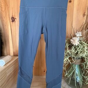 Athleta Salutation Stash Mesh Tight (Slate) NWT Size SMALL
